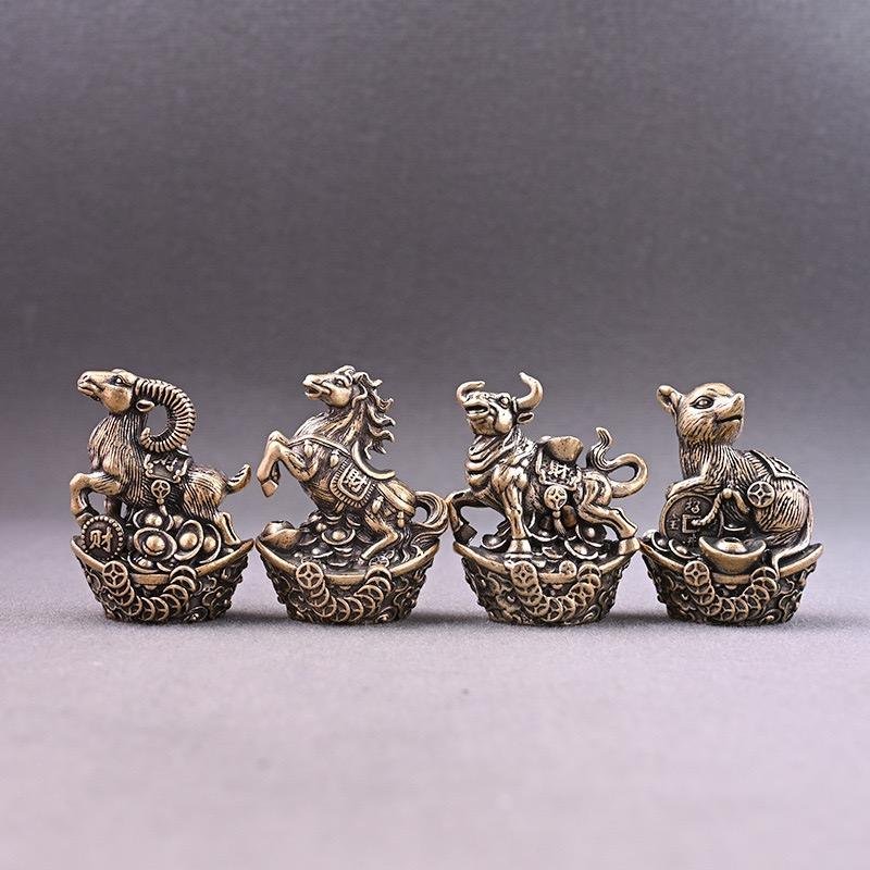1pc Retro Copper Yuanbao Twelve Zodiac Incense Holder Indoor Incense Stand Creative Yellow Copper Dragon tiger Metal Handicraft