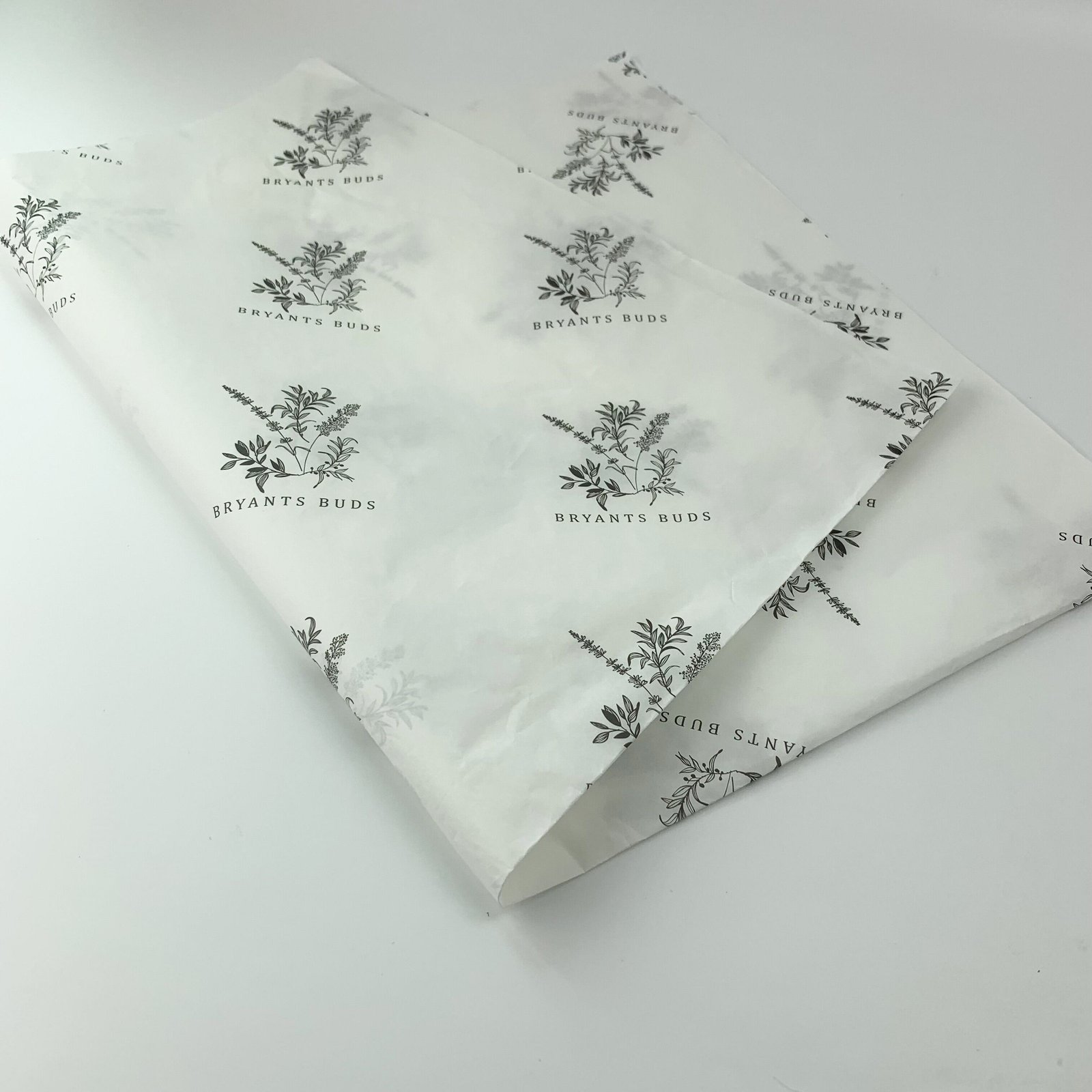 Wholesale Solid Color Corrugated Paper Art Craft Handmade Flowers Christmas Bouquet Gift Flowers Wrapping Paper
