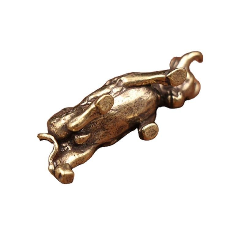 Retro Brass Bull Ornament Sculpture Copper Miniature Ornaments Desk Decoration Rich Cow Ornaments Creative Small Gifts