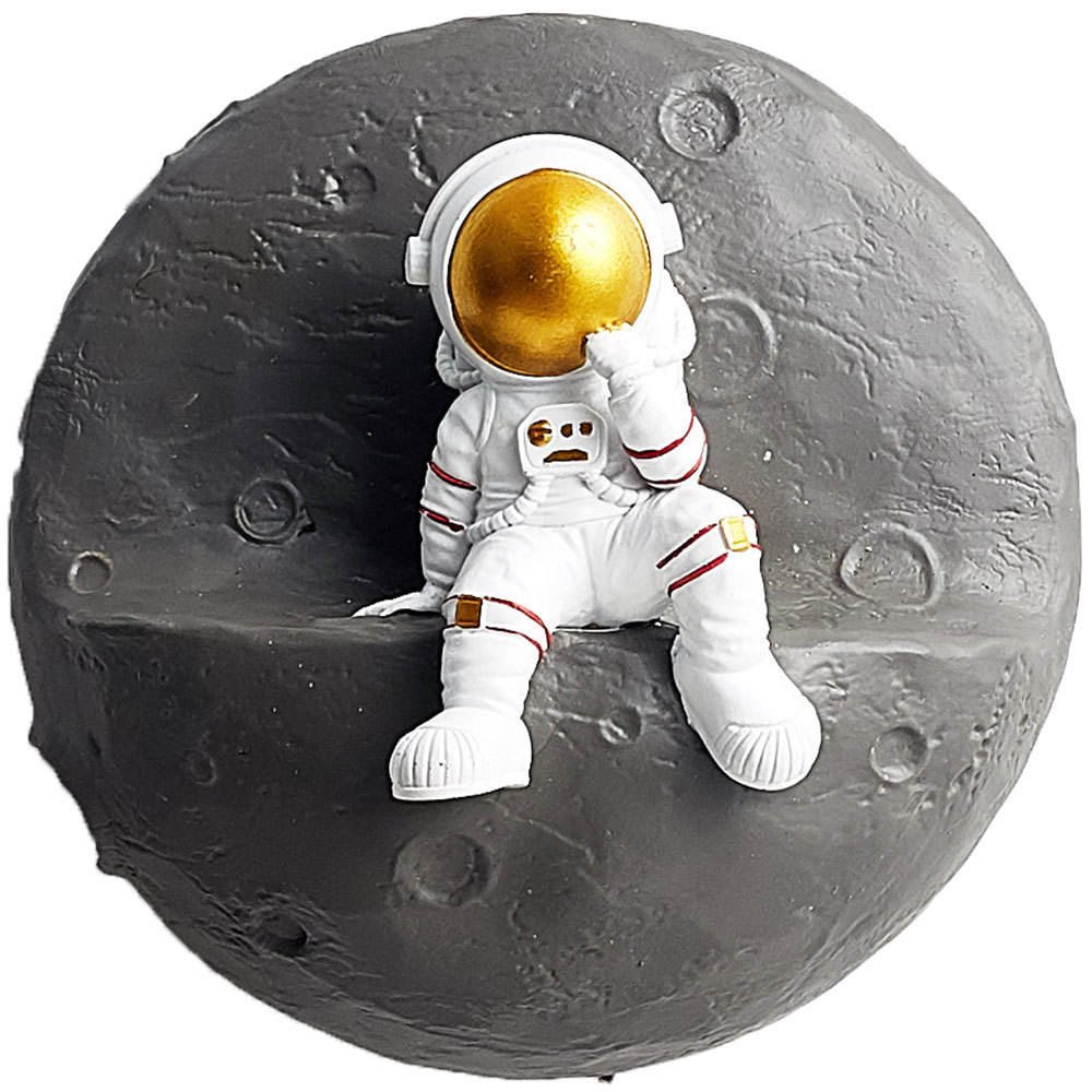 Hot Sale Feng Shui Astronaut Moon Wall Decor Set Creative Space Theme Home Art Ornament Resin Craft