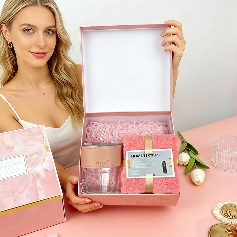 Promotional Business Gifts Sets in Stock Can Add Logo Quality Christmas Giveaway Lovers Valentine Gift Set for Ladies Made China