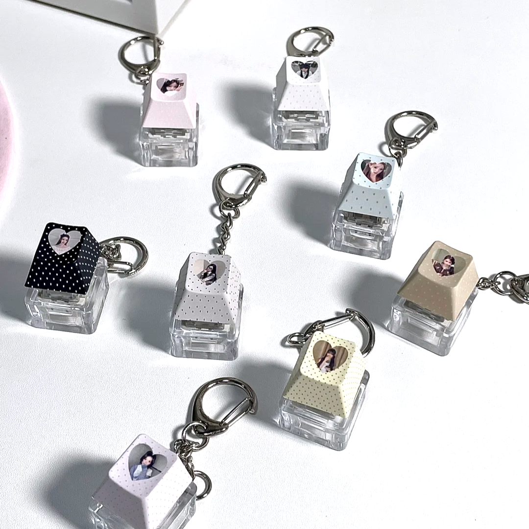 Mechanical Stress Relief Plastic Square Keyboard Anime Cartoon Keychain Keycap Switches Key Clasp Finger Keyring