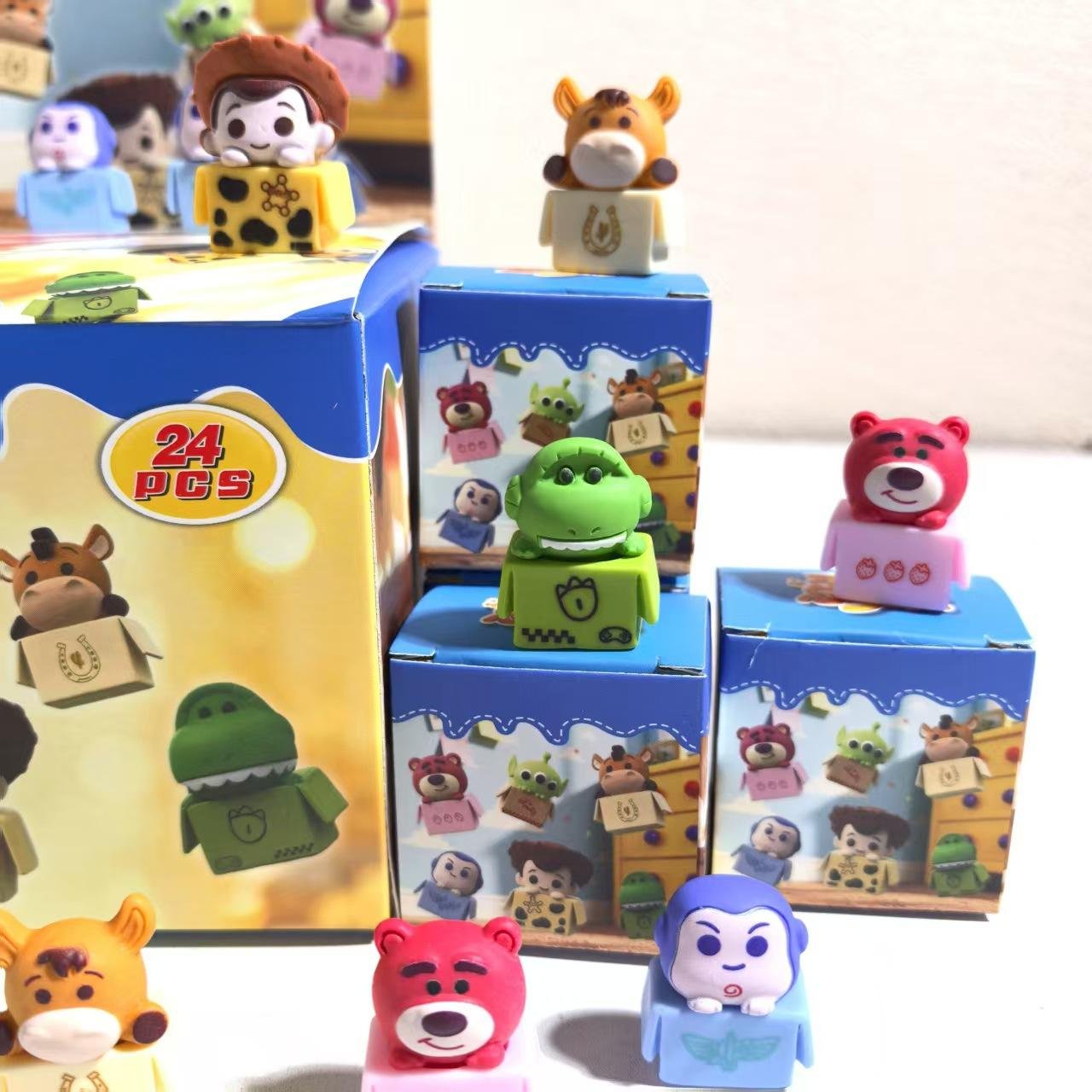 Promotional Wholesale Kids Collecting Related Gifts Fashion Desk Decoration PVC Action Figures Toys Cartoon Story Blind Boxed