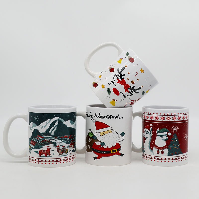 Christmas Ceramic Coffee Mug Holiday Gift Cup festive Santa reindeer tree themed drinkware