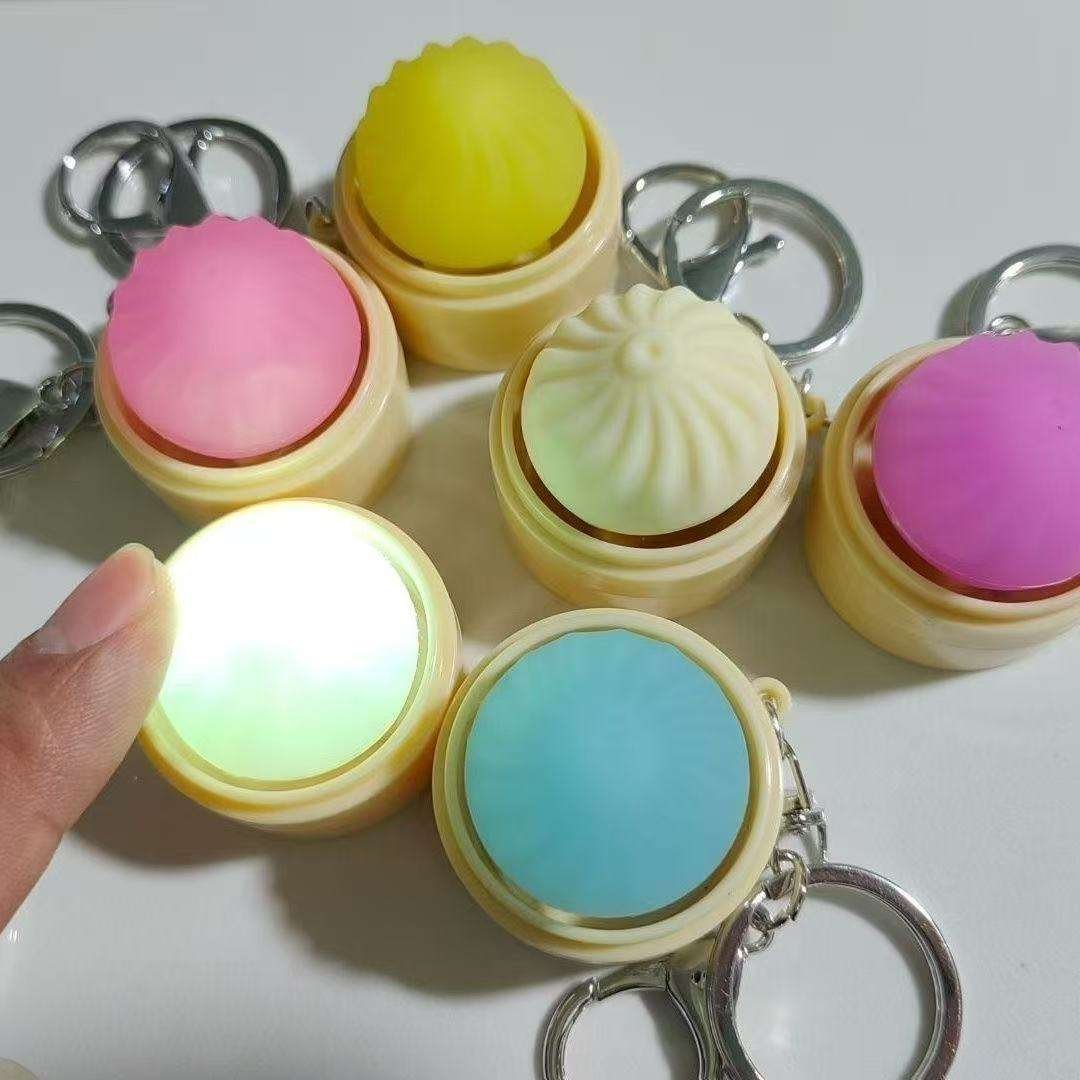 Cute LED Light Steamed Bun Keychain, Plastic Key Ring with Button, Creative Stress Relief Toy Key Chain for Bag Purse Decoration