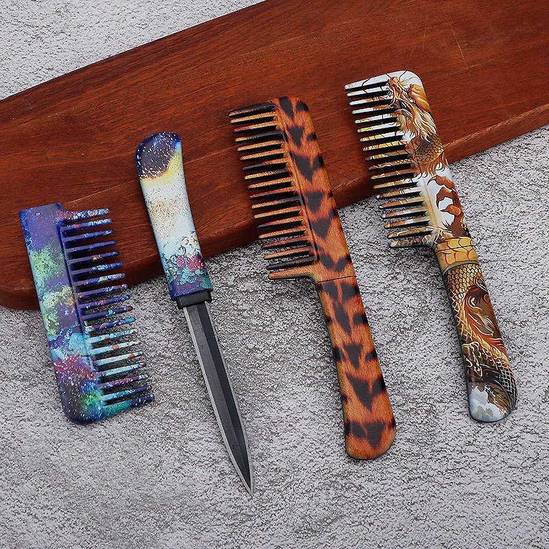 wholesale Custom Logo Hair Comb Key Chain Hairdressing Plastic Barber Tools Wide Tooth Comb PVC Hair Comb Keychain for Women
