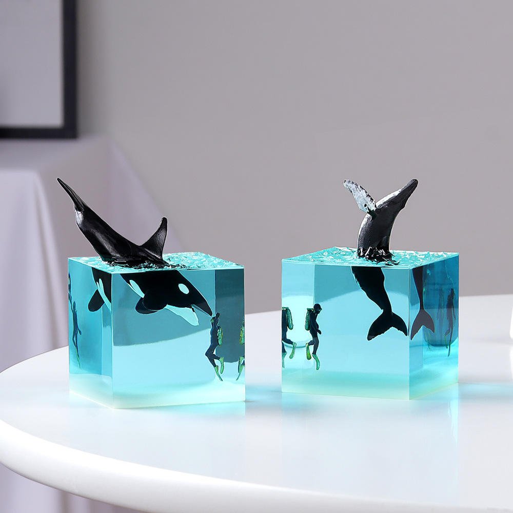 Wholesale Other Home Decor Unique Gifts Epoxy Wood Crafts Ocean Style Diving and Whale Cube Night Light Home Decor Resin Lamp