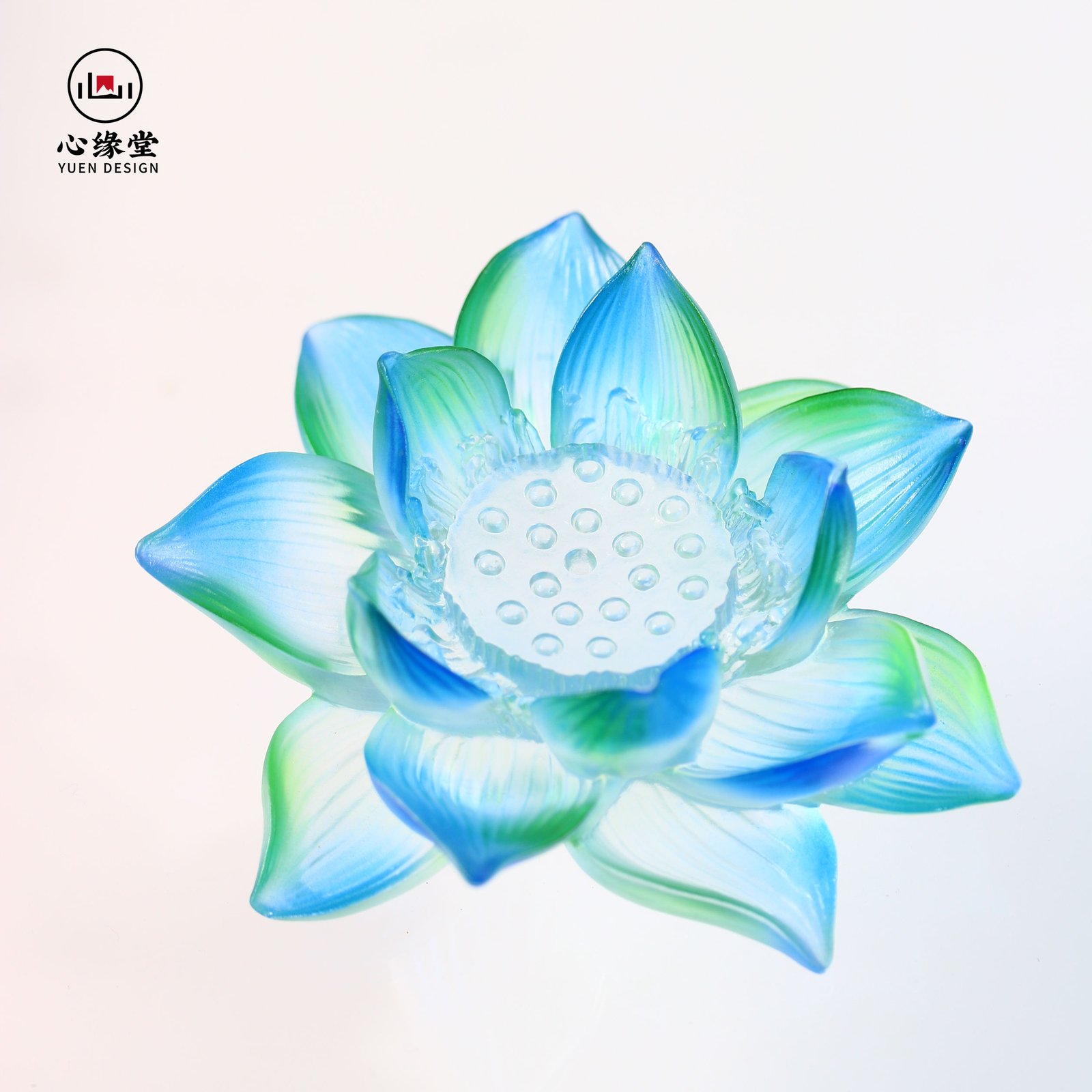 Hot Sale Luxury Handmade Crystal Glass Lotus Flower Theme Other Handicraft for Twelve FloraDeity July Lotus