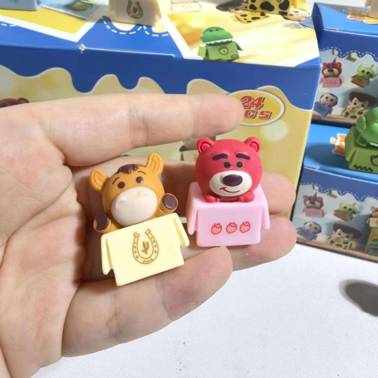 Promotional Wholesale Kids Collecting Related Gifts Fashion Desk Decoration PVC Action Figures Toys Cartoon Story Blind Boxed