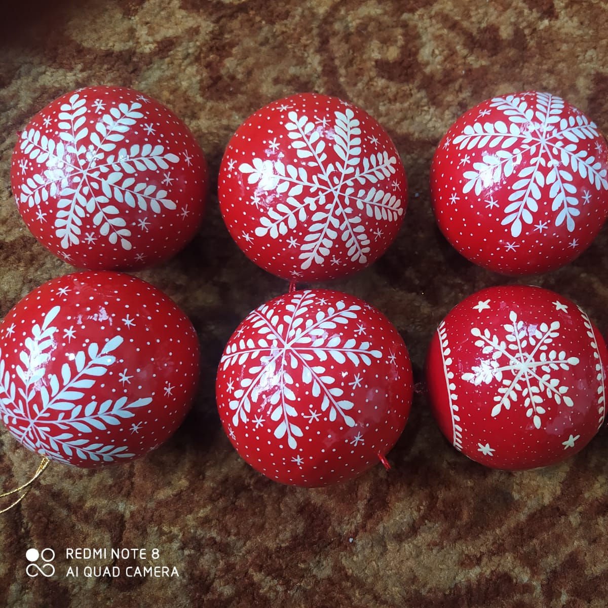Paper Mache Ornaments Christmas Decoration Hanging Ball Hand Painted Customize Designer Party Decoration Craft Paper Ball