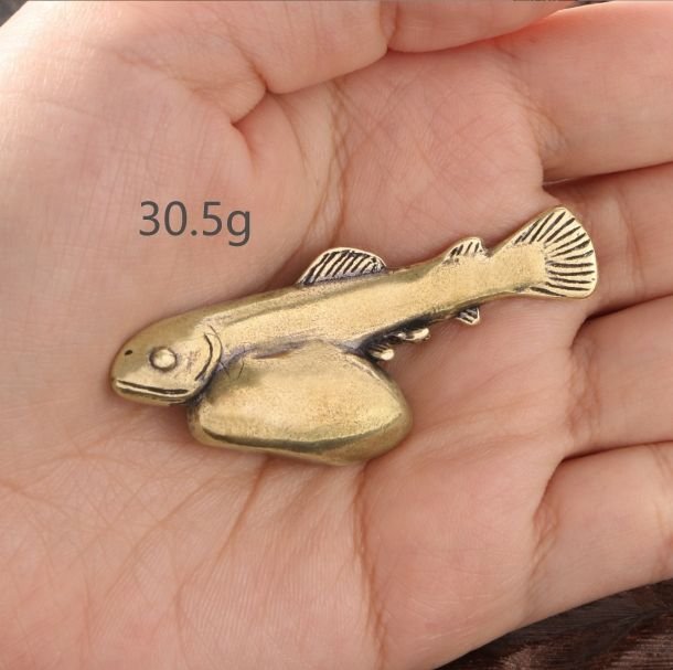 Antique Brass Hidden Stone Fish Statue Simulation Fish Toy Creative Solid Brass Crafts Collection