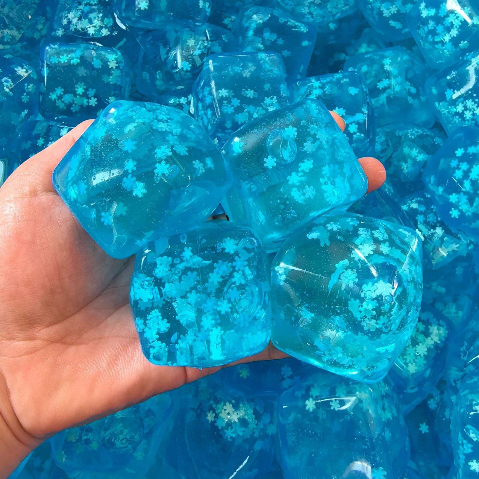 Cute Soft Slow Rebound Sensory Stress Relief Snowflake Ice Cube Squeezing Squishy Toy Squeeze Toy for Kids Promotional Toys