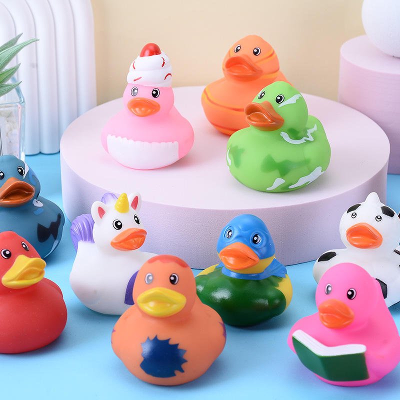 Wholesale Promotional Festival Gift Plastic Rubber Ducky Stylish Vinyl Bulk Bath Duck Bath Toys Assorted Rubber Duck for Kids