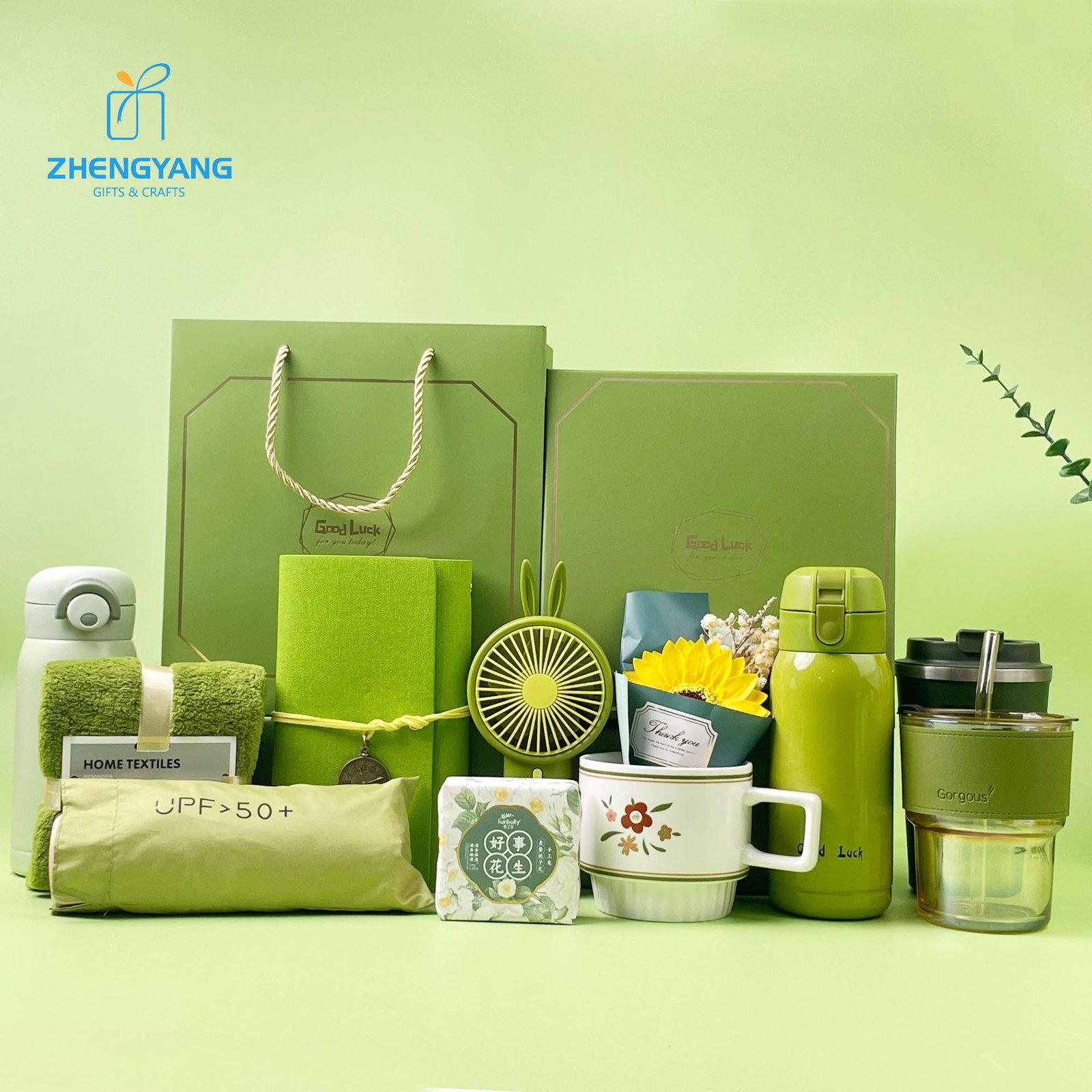 2026 New Arrivals Customized Luxury Personalized Holiday Towel GlassCup Women Gifts Boxes Souvenirs for Wedding Guests Gift Sets
