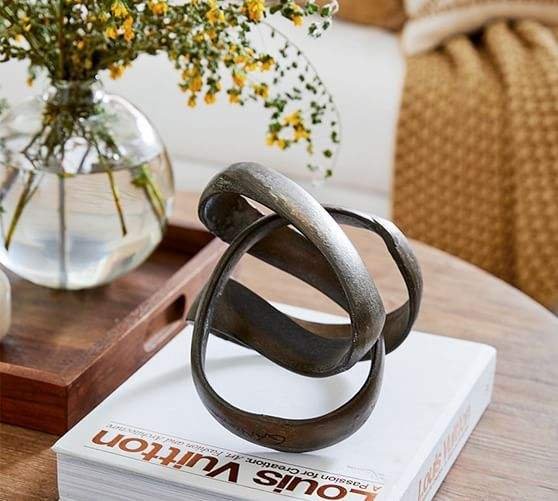 Authentic Hand Forged Metal Decorative Objects Sculptures Reflecting Cultural Heritage And Artistic Excellence