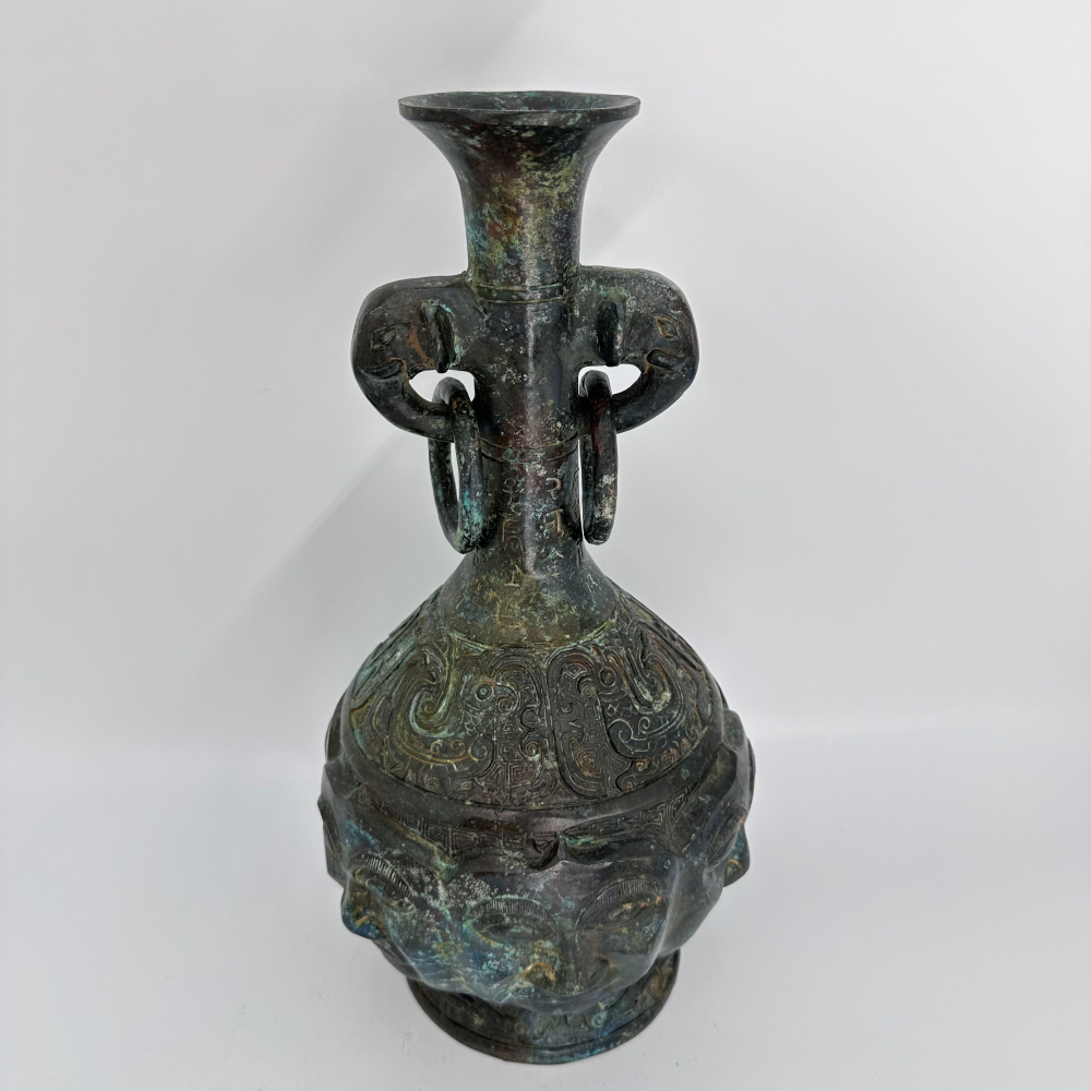 Bronze Pot Unique Human-Face Pattern Ancient Bronze Artifact Wine Water Vessel Artistic Style Cultural Connotations Metal Crafts