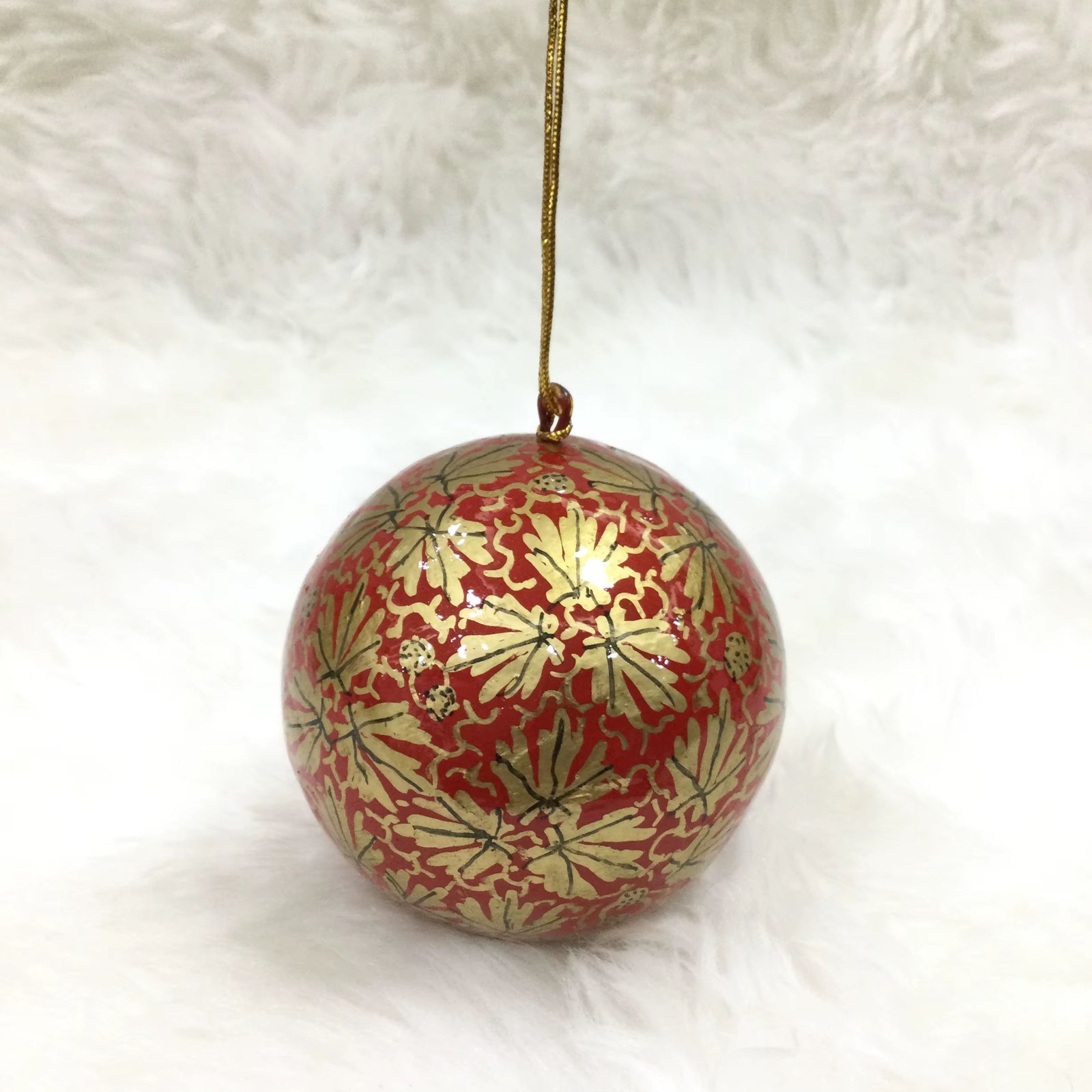 Hot Selling Elegant Eco-Friendly Lightweight Handmade Paper Mache Shape Christmas Decorations Luxury Hand Painted Customized