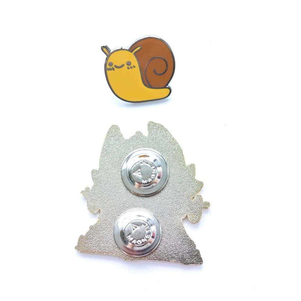 China Lapel Pin Manufacturer Custom Metal Magnetic logo Pins Printed Cartoon Badge Metal Soft Enamel Pins Custom Lapel Pins