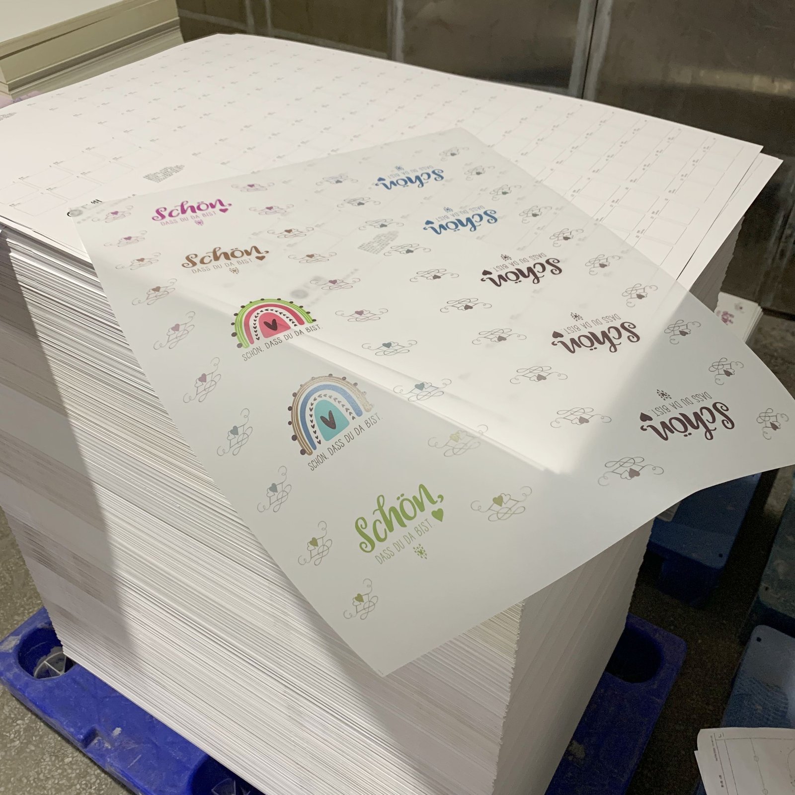 SHANGZHI Biodegradable Recyclable Glassine Paper Customizable A4 Sheets for Craft Gift Use Accepts Digital/Offset Printing