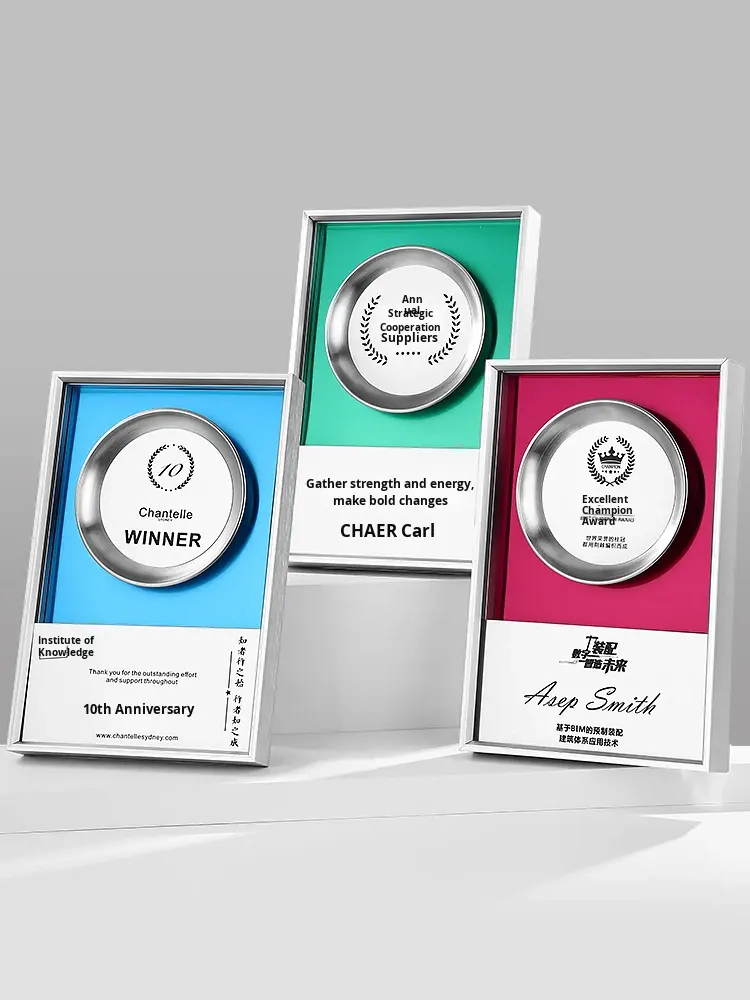Free Design High-End Eco-friendly Metal Award Plaques Custom-Made Sports Theme Medals Award Customization Company Honor