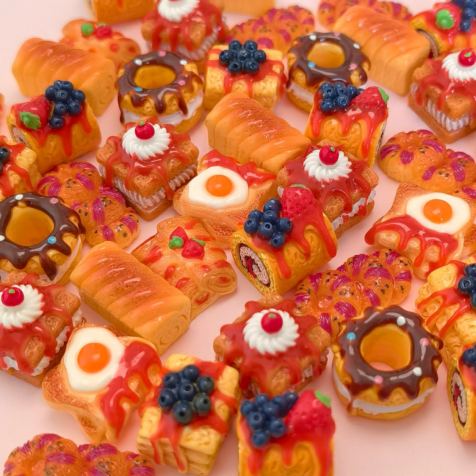 100Pcs Kawaii Bread Cake Resin Cabochons Scrapbooking Crafts Phone Decoration DIY Simulation Food Play Doll House Accessories