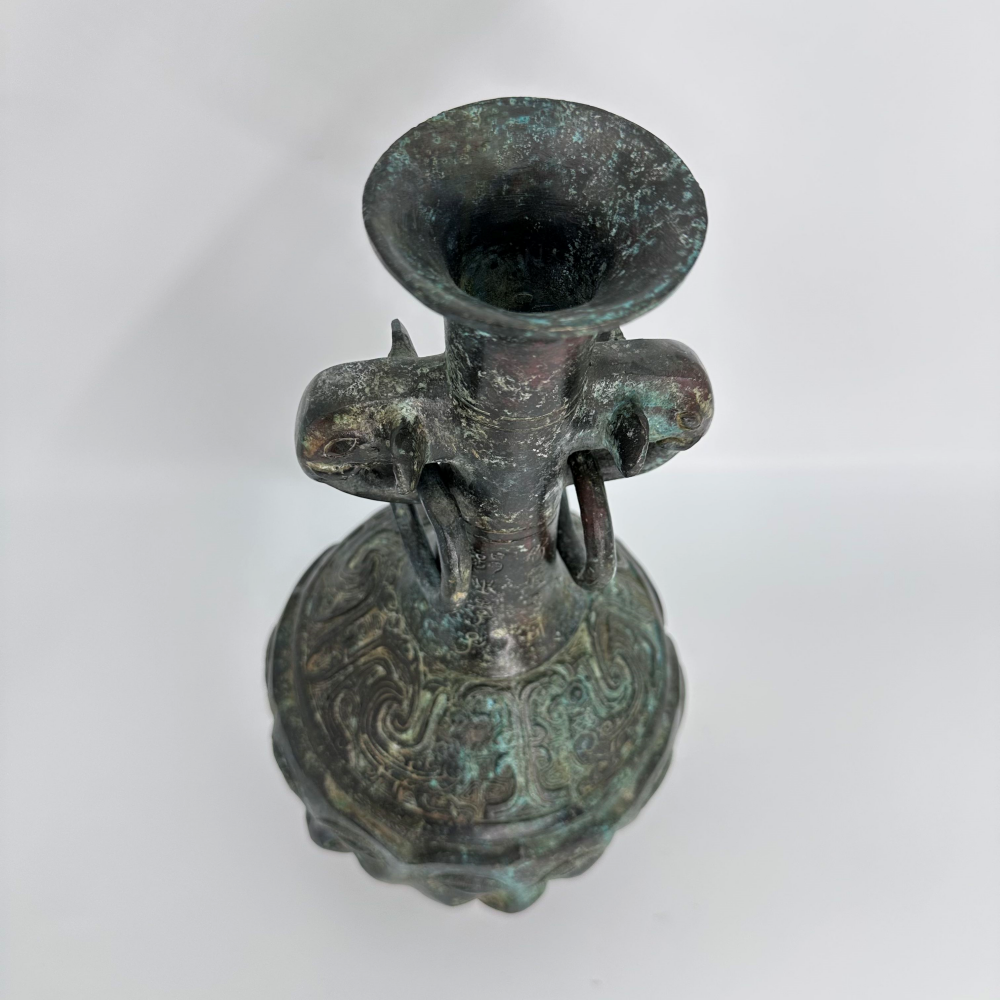 Bronze Pot Unique Human-Face Pattern Ancient Bronze Artifact Wine Water Vessel Artistic Style Cultural Connotations Metal Crafts