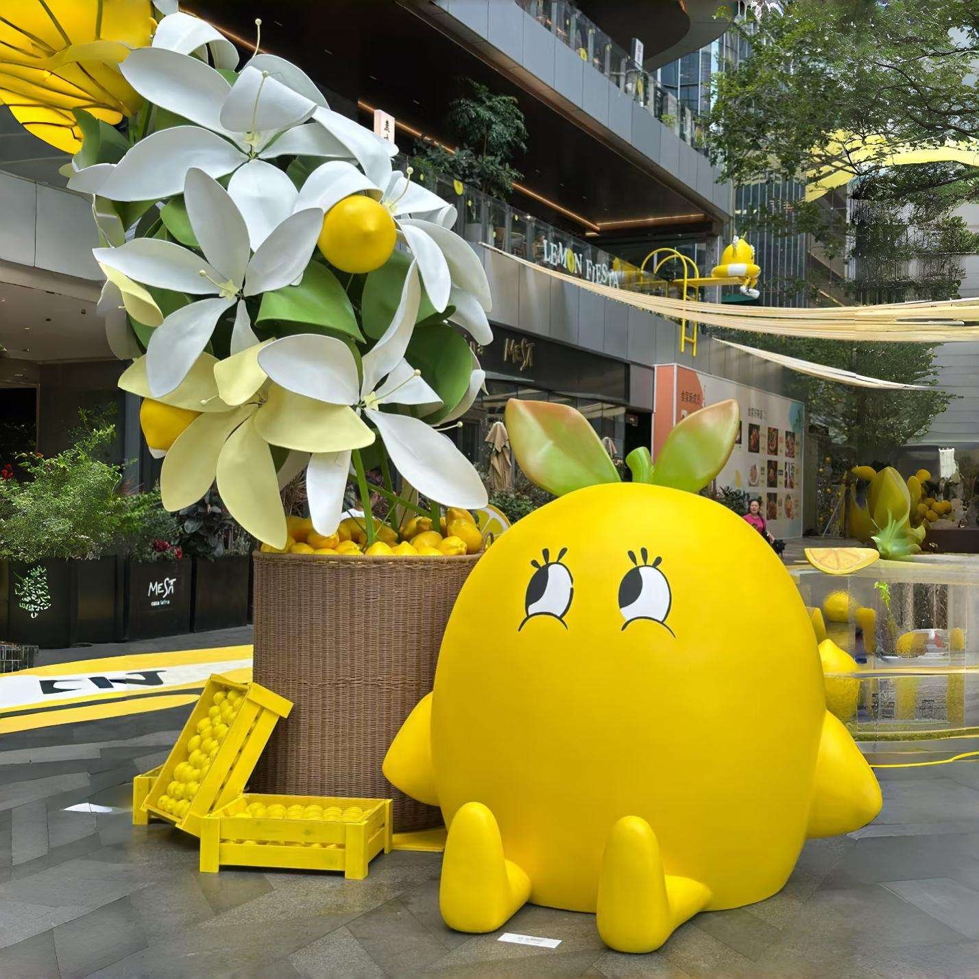 Custom Other Landscaping & Decking Resin Crafts Action Figures Pop Art Sculpture Resin Sculpture