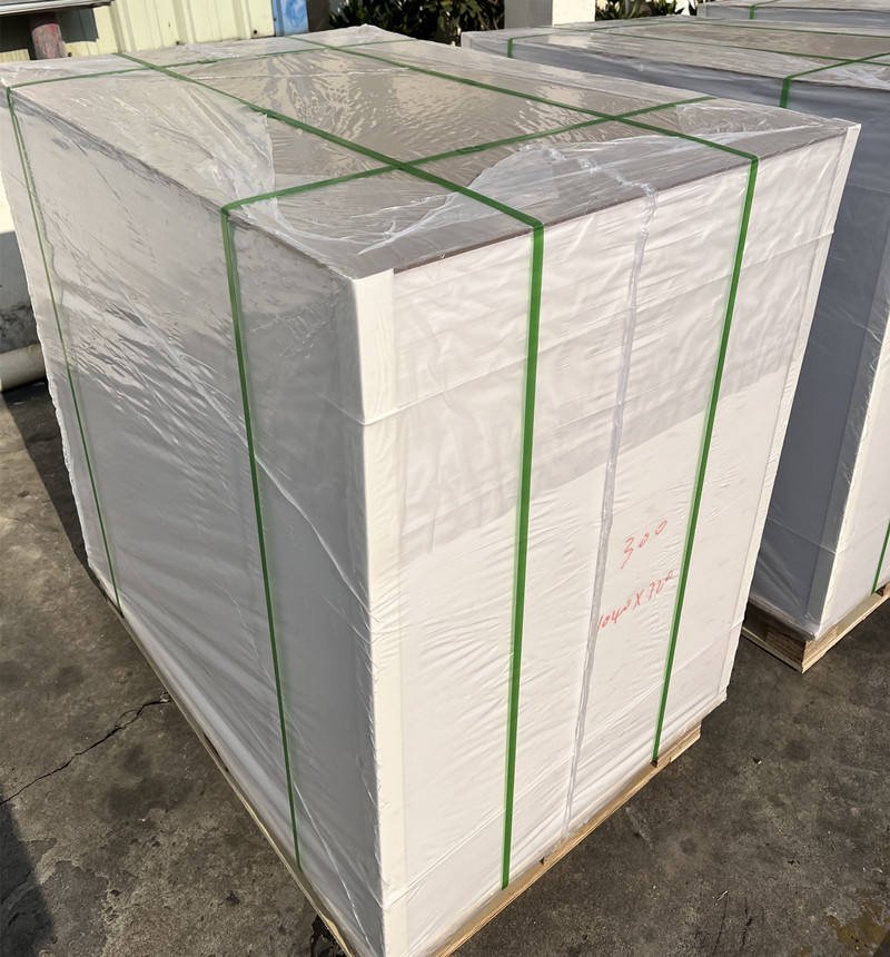 Solid Cardboard Bleached Paper Sulfate C1S SBS Paper Board FBB Paper Board