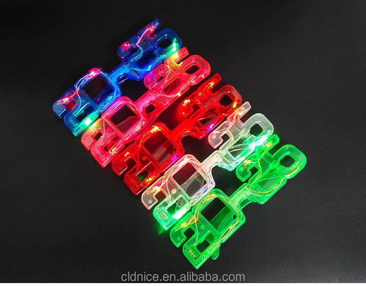 Nice New Arrivals 2025 Halloween Graduation Happy New Year Led Party Glasses Gift Sets Party Novelties Supplies Decorations