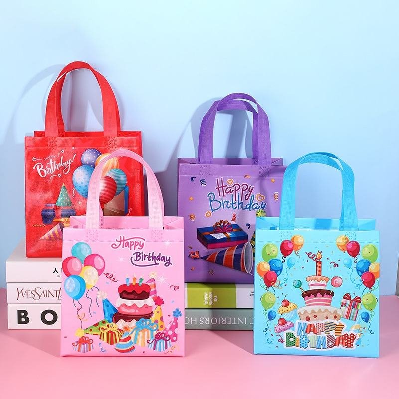 Happy Birthday Gift Bags Cartoon Non-woven Tote Bags Kids Party Favor Bags Cake Balloon Packaging Wholesale Reusable Bags